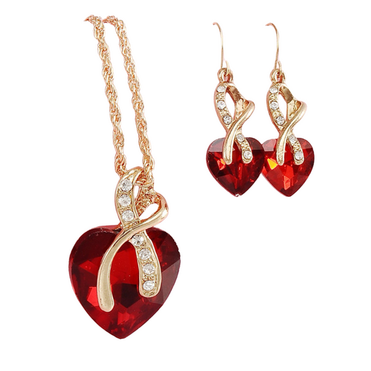 Bleeding Heart Necklace Set